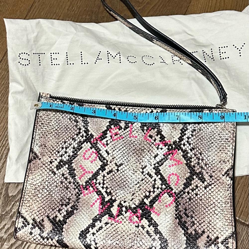 Stella McCartney Pink Snake Print Clutch - Picture 13 of 13